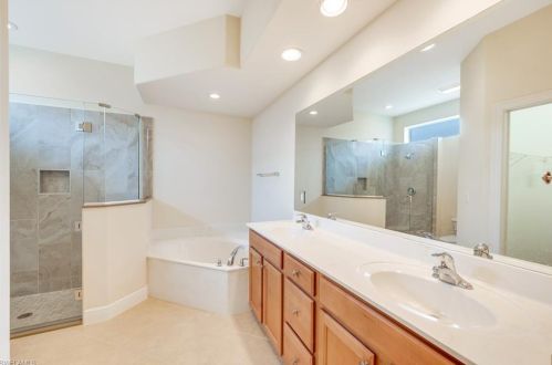 15318 Cortona Way, Naples FL 34120-0673 exterior