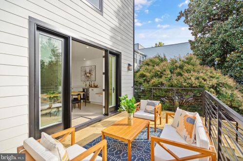 4316 2nd St, Washington DC  20011-7434 exterior