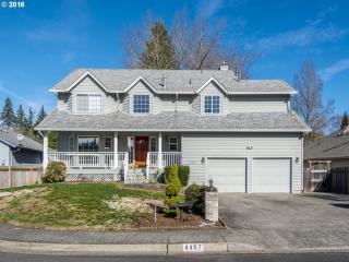 4487 Pennywood Dr, Portland, OR 97222-3117