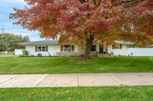 8523 Westnedge Ave, Kalamazoo MI  49002-6227 exterior