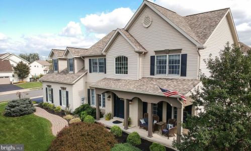 285 Brinser Rd, Hummelstown, PA 17036-7806