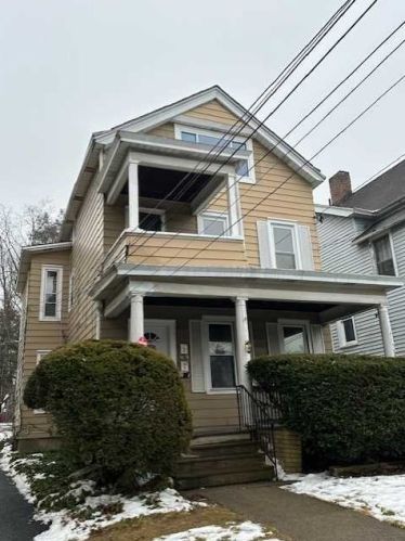 25 Virginia Ave, Poughkeepsie, NY 12601-4223