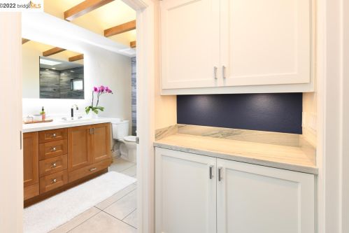 1807 Evalane Way, Concord CA 94519-2356 exterior