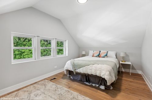 4647 Lawler Ave, Chicago IL  60638-2009 exterior