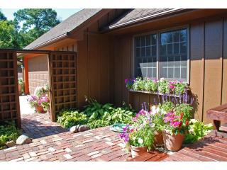 3765 Elrene Rd, Saint Paul MN  55123-1242 exterior