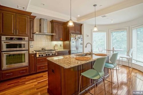 35 Eton Row, Union City NJ  07086-6778 exterior