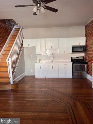 1908 Cambria St, Philadelphia PA  19134-3520 exterior