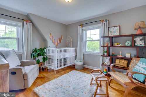 2813 Memorial St, Alexandria VA  22306-1743 exterior