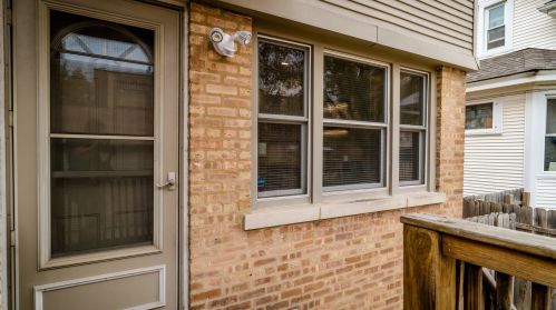 3927 Lawndale Ave, Chicago IL  60618-3107 exterior