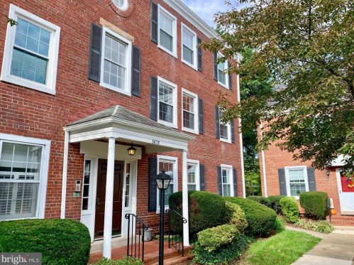 3078 Abingdon St, Arlington, VA 22206-1633
