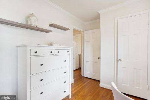 917 Columbus St, Alexandria VA 22314-1611 exterior