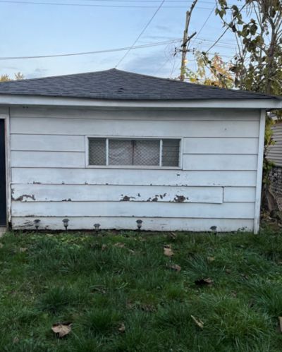 7527 Champlain Ave, Chicago IL 60619-2222 exterior