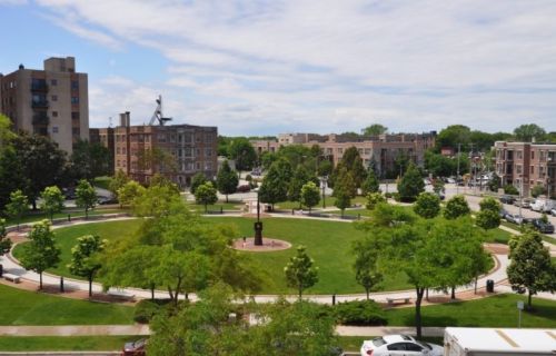 1300 Prospect Ave, Milwaukee WI 53202-3022 exterior