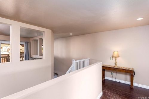 291 Monument Dr, Perris CA 92570-9063 exterior