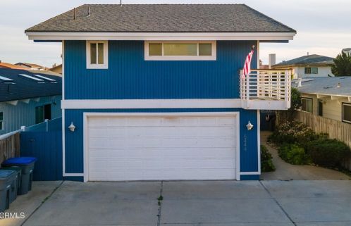 5444 Breakers Way, Oxnard CA  93035-1011 exterior