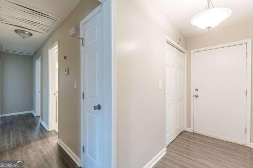 4335 Greenleaf Rd, Atlanta GA exterior