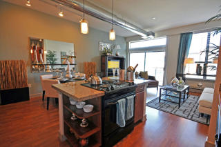 2626 Reagan St, Dallas TX  75219-2393 exterior