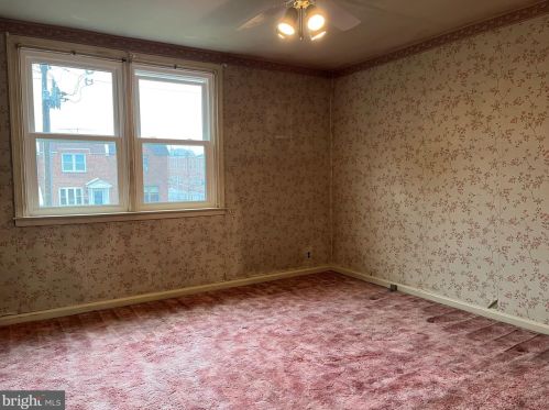 3126 Fairfield St, Philadelphia PA 19152-3406 exterior