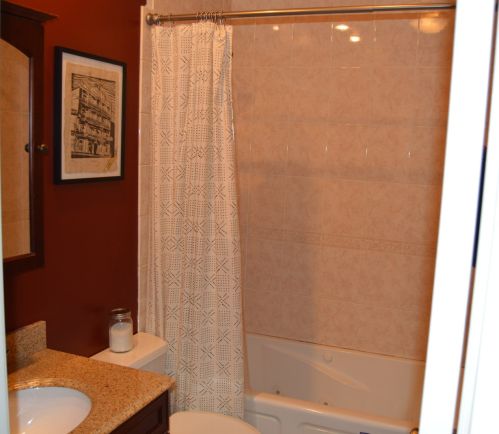 1645 Bell Ave, Chicago IL 60618-1957 exterior