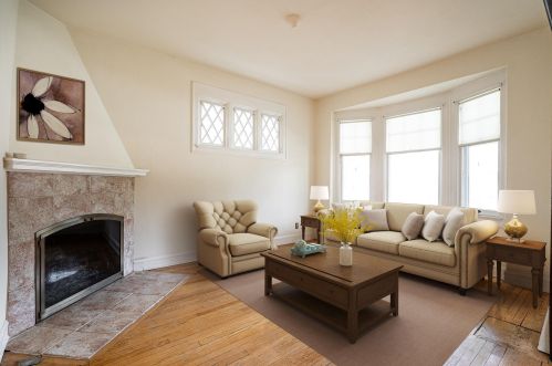 2728 Prospect Ave, Milwaukee WI 53211-3768 exterior