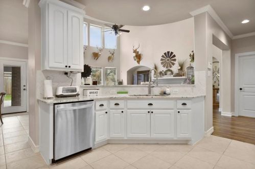 18335 Enchanted Rock Trl, Humble TX 77346-3410 exterior