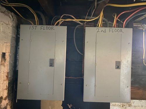 89 Ashley St, Springfield MA 01105-1572 exterior