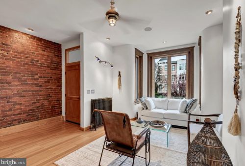 2728 13th St, Washington DC 20018-3901 exterior