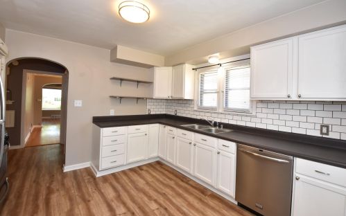 3009 77 St, Milwaukee WI 53222-5018 exterior