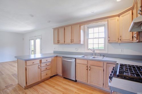 12659 Day Rd, Mishawaka IN 46545-5208 exterior