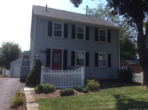 286 Cooper Hill St, Manchester, CT 06040-5757