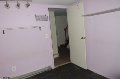 95 Watchtower Rd, Parsippany NJ 07834-1747 exterior