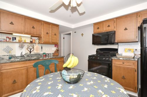 2616 74 Ct, Chicago IL 60707-3730 exterior