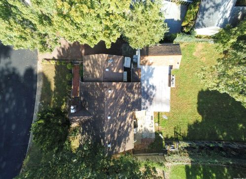 9 Birch Dr, Huntington Station NY 11746-3003 exterior