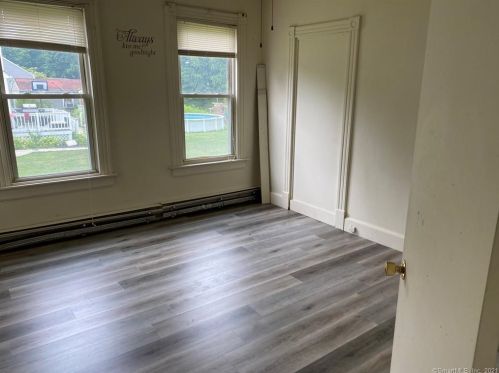 191 Main St, Meriden CT  06451-4003 exterior