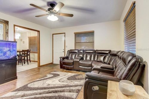 3101 Gordon Ct, Tampa FL 33619-1833 exterior