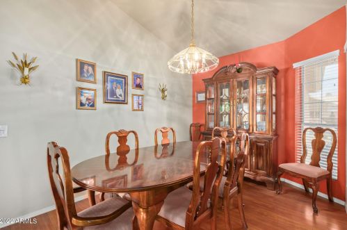 1262 Bogle Ave, Chandler AZ 85225-3987 exterior