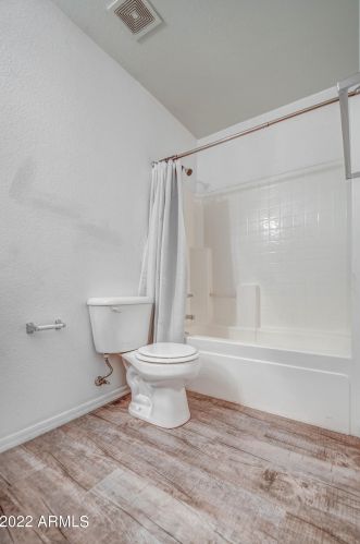 5912 Albeniz Pl, Phoenix AZ 85043-1973 exterior