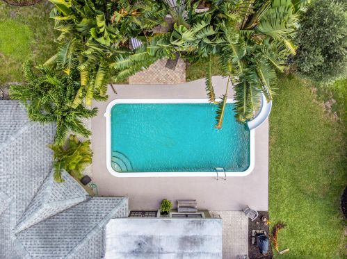 147 25 Ave, Boynton Beach FL 33426-8790 exterior