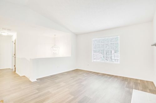 5410 Forest Downs Cir, Atlanta GA  30349-2488 exterior