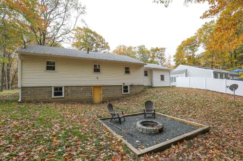 88 Penacook St, Concord NH 03301-3149 exterior