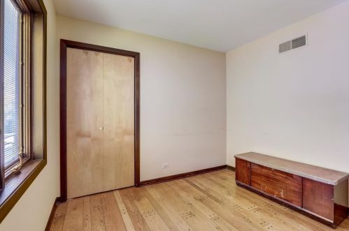 4714 Billingsgate Ln, Bull Valley IL 60098-8748 exterior