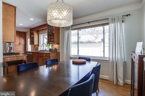 1841 Birch Rd, Mc Lean VA 22101-5317 exterior