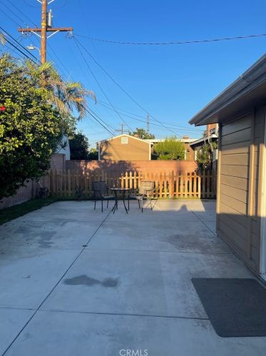 10429 Ives St, Bellflower CA 90706-4126 exterior