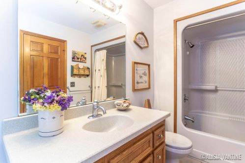 4431 Leonard St, Coppersville MI 49404-9481 exterior