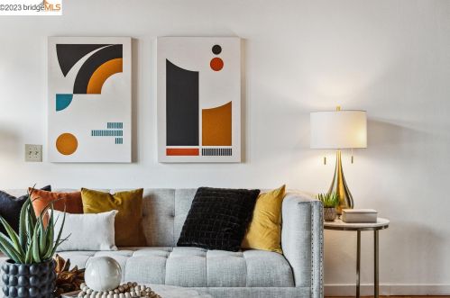 140 Avenida Dr, Berkeley CA 94708-2145 exterior