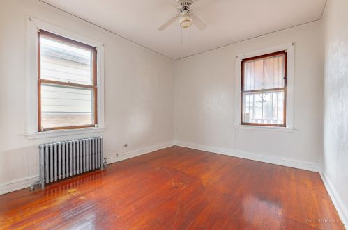 8030 Elizabeth St, Chicago IL 60643-4432 exterior