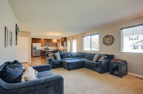 8409 Coop Ave, Joliet IL 60431-5400 exterior