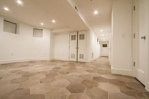 997 Blvd, Union City NJ 07086-7157 exterior