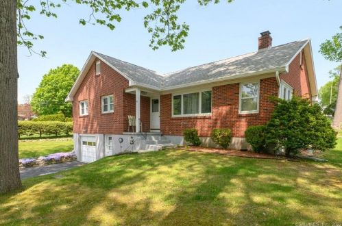 40 Alvord Park Rd, Torrington, CT 06790-3409