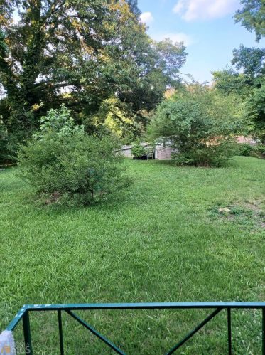 761 Commodore Dr, Atlanta GA 30318-6336 exterior